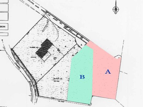 Bel environement pour ce terrain bois�  de 1800m�, cos 0,2.