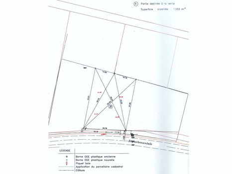 Joli terrain  plat, constructible, viabilis� de 1333m� ; �tude de sol r�alis�e